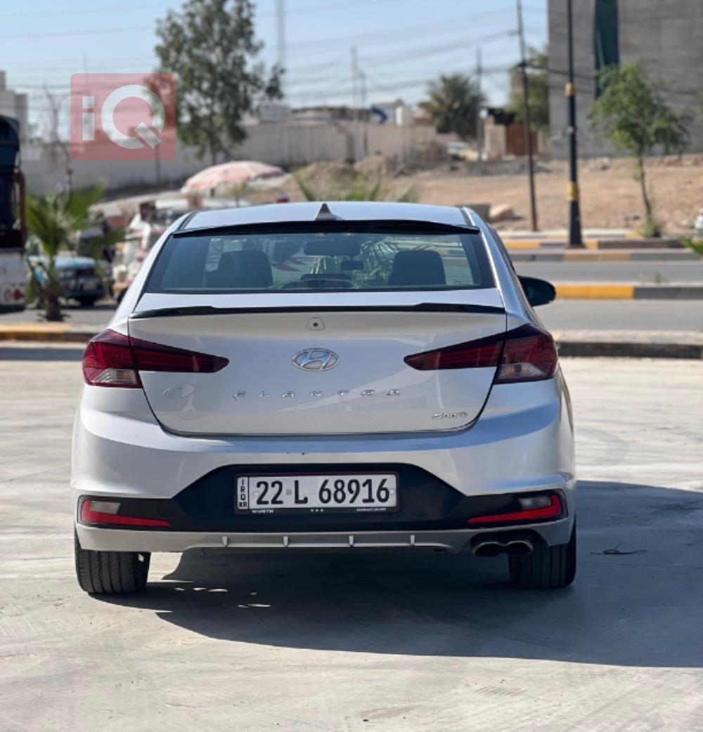 هيونداي النترا
